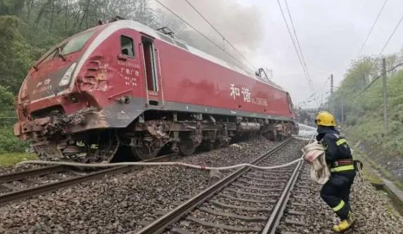 ������������������·��ȫ�����������깥��ս-ʱ��120���Ｐ�����г���·����ȫ���